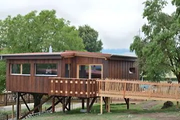 Cabane Dans Les Arbres / Swin-golf De